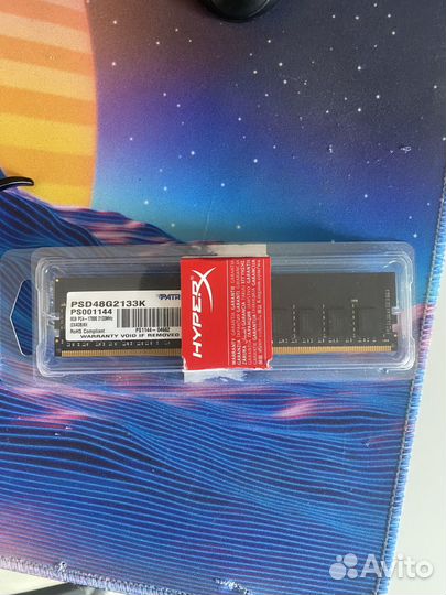 Материнская плата с процессором и памятью