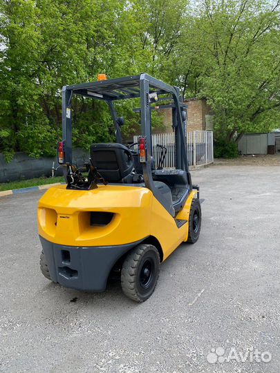 Вилочный погрузчик Komatsu FG25T-16, 2011