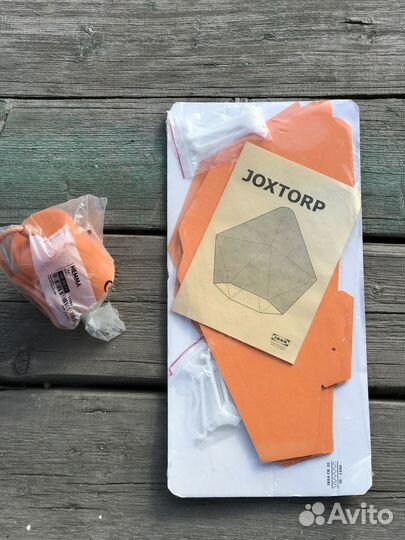 Светильник IKEA в упаковке