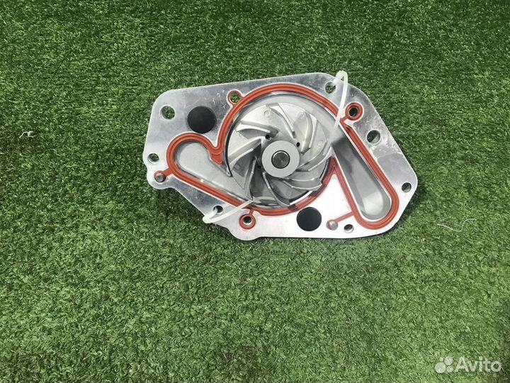 Помпа Chrysler 300С (2004-2011)