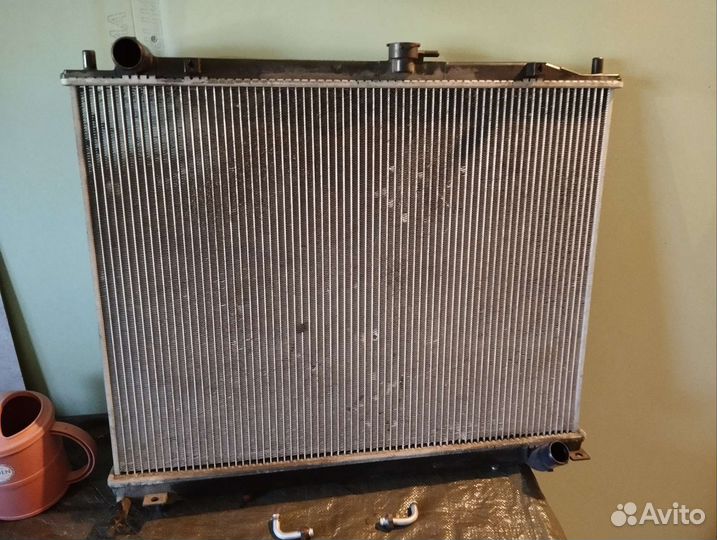Радиатор охлаждения mitsubishi pajero 3 3.2 Did