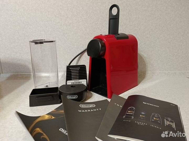 Кофемашина Delonghi Nespresso Essenza mini en85