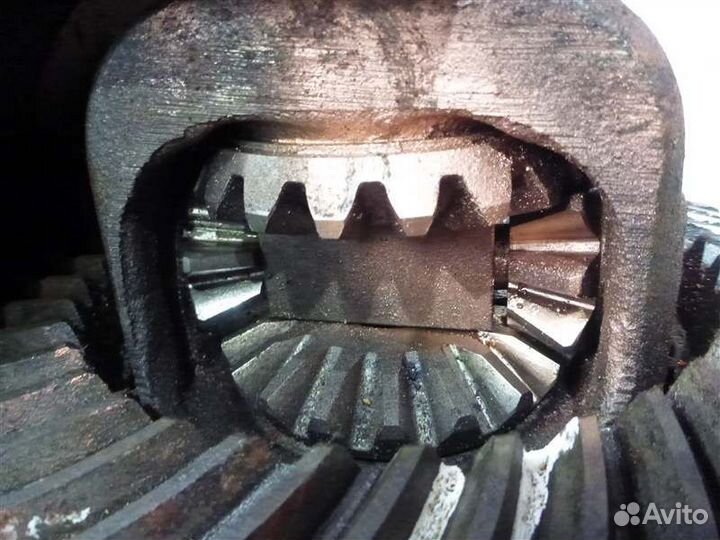 Редуктор заднего моста Mitsubishi Pajero L040 4D56