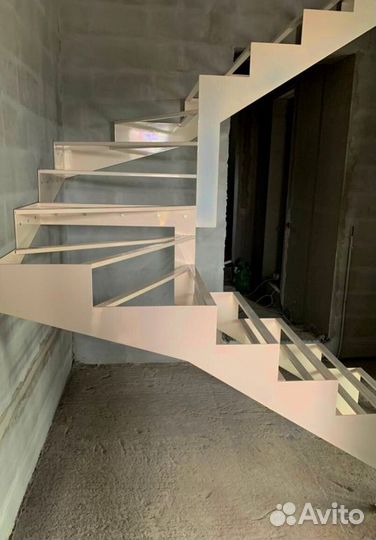 Облицовка ступеней породами дерева