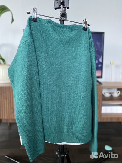 Новогодний свитер женский