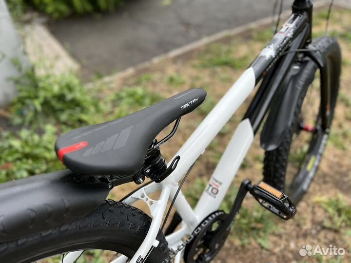 Велосипед горный R22 Shimano