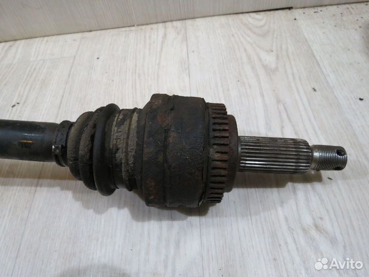 Привод задний левый правый Kia Quoris