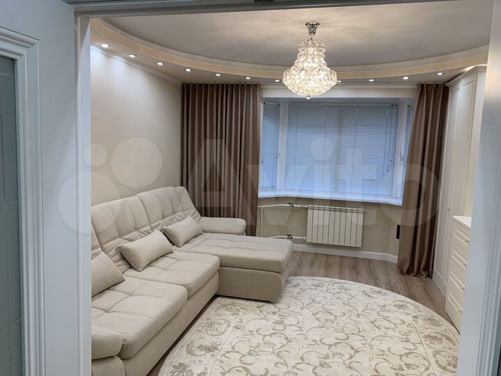 2-к. квартира, 57 м², 2/5 эт.