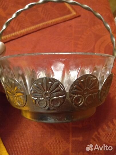 Конфетница в мельхиоровой оплетке