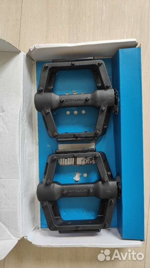 Педали Decathlon BTwin пластиковые новые
