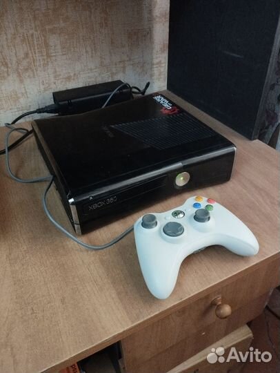 Xbox360 2 ревизии черный 500 GB