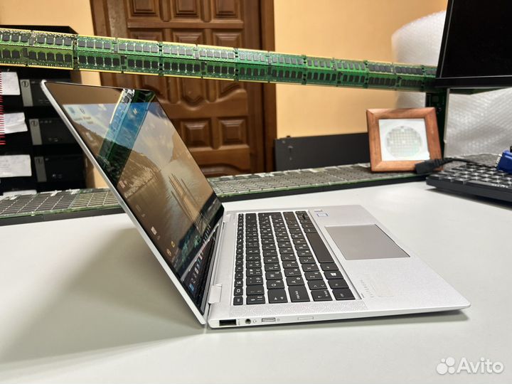 HP EliteBook x360 1030 G3 - i5-8350U/16/256