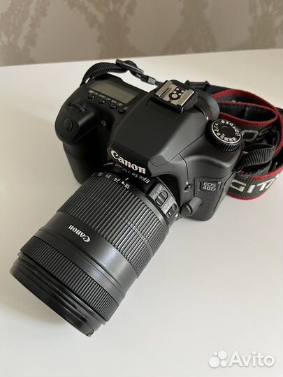 Зеркальный фотоаппарат Canon EOS 40D