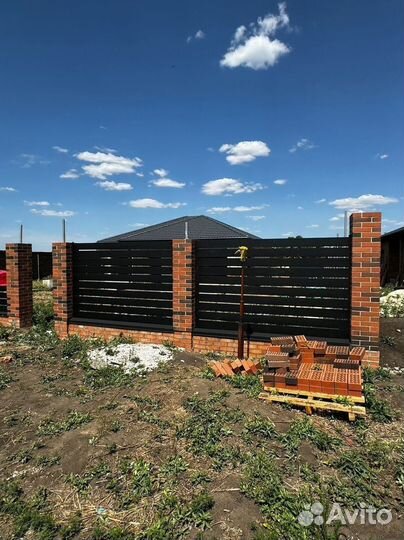 Забор ранчо для дома