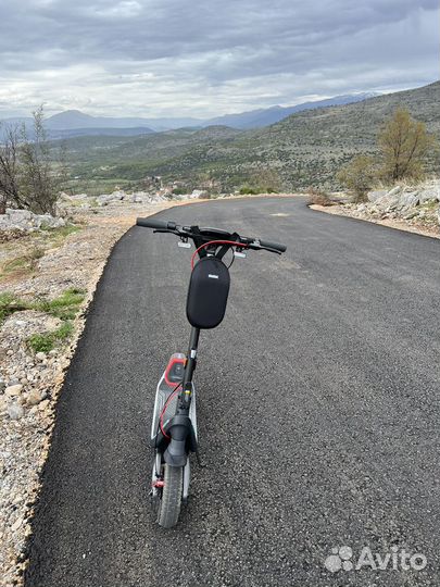 Электросамокат segway p100s