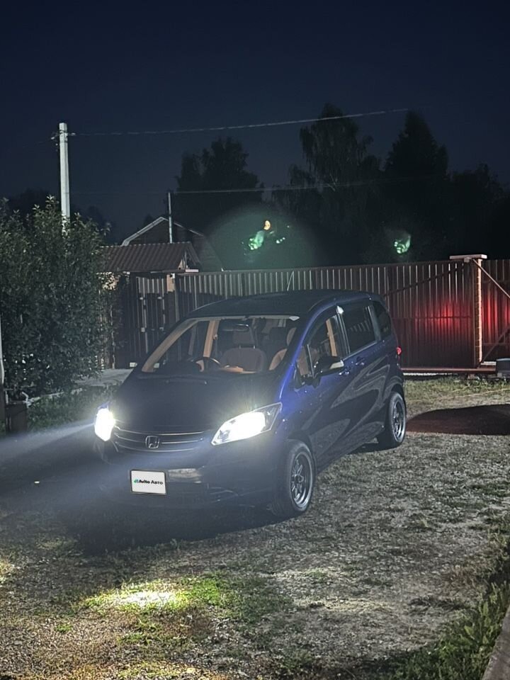 Honda Freed: фото владельца