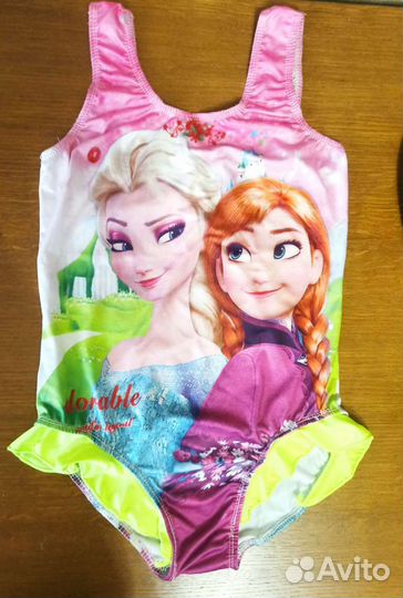 Яркий купальник для девочки