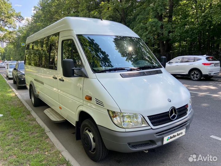 Mercedes-Benz Sprinter Classic микроавтобус, 2013
