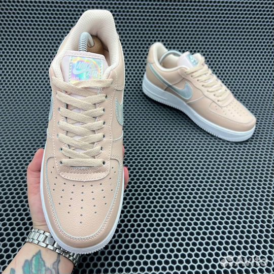 Кроссовки Nike Air Force 1 Low Pink Iridescent