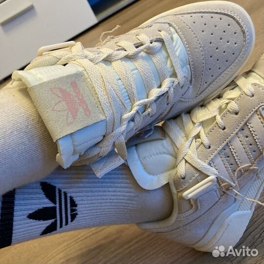 Кроссовки adidas