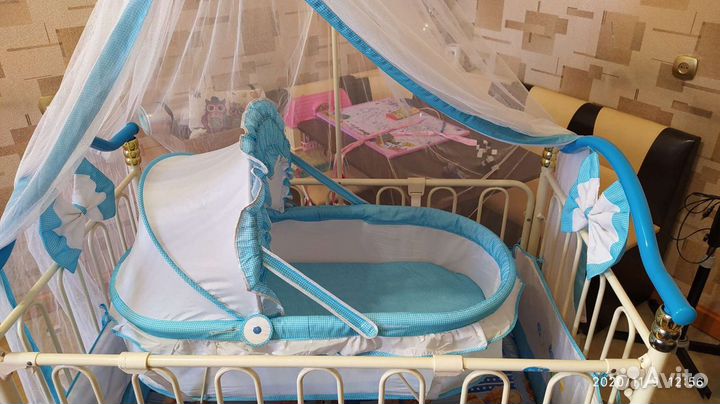 Кроватка детская