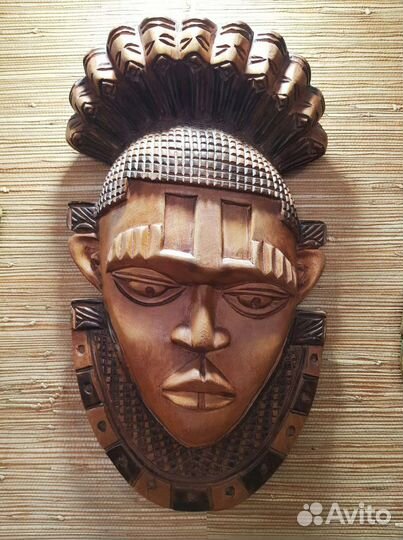 Маска африканская. Нигерия. Высота 40 см