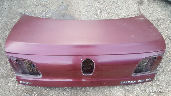 Крышка багажника Opel omega B опель омега б седан