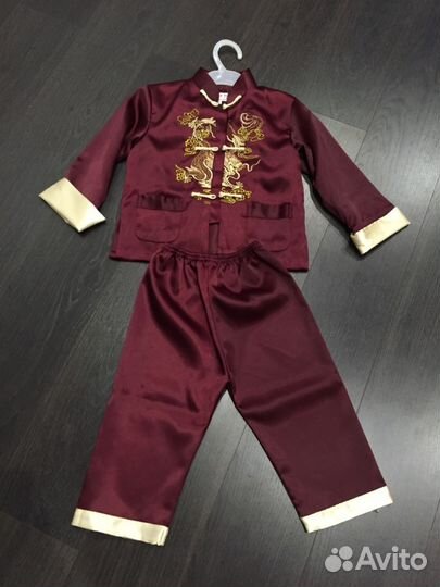 Китайский традиционный костюм