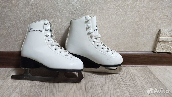 Коньки для девочки 30 размер
