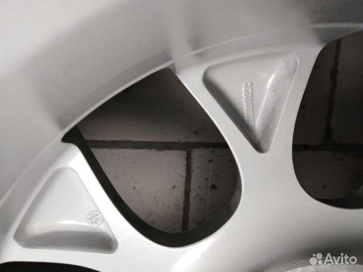 Новый оригин. диск (1 шт.) R15 VW Lupo / Polo 3
