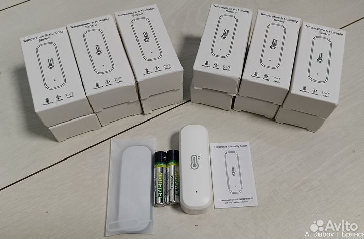 Датчик температуры и влажности Tuya WiFi / Zigbee