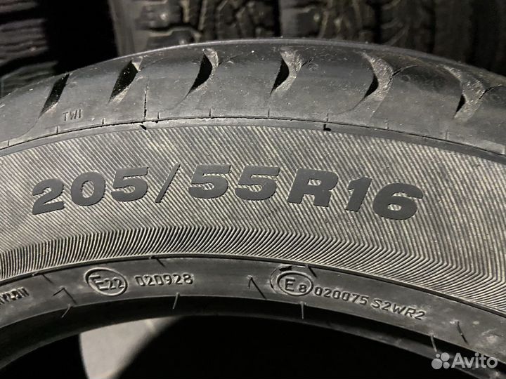 Viatti Strada Asimmetrico 205/55 R16