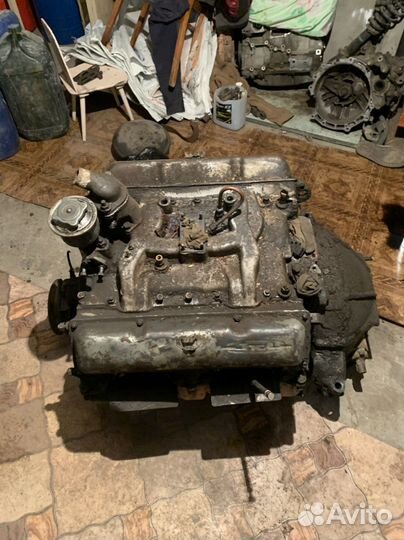 Двигатель на ЗИЛ 130