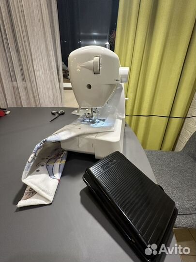 Японская швейная машинка мини Jaguar Cinderella