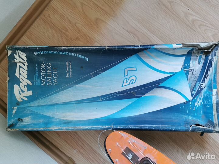 Модель яхта