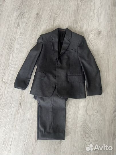 Костюм школьный для мальчика новый