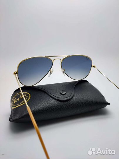 Солнцезащитные очки Ray-Ban Aviator RB3025