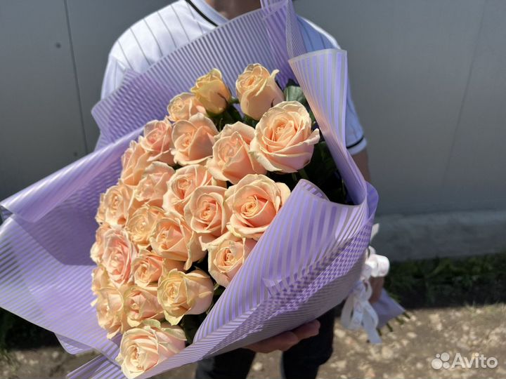 Розы с доставкой 25 шт