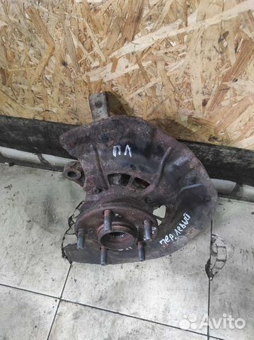 Кулак поворотный передний левый Lexus RX 350