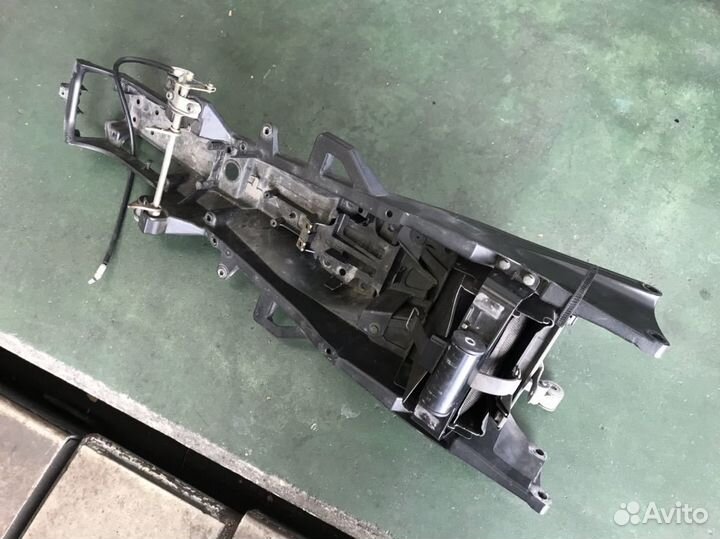 Подрамник Yamaha YZF-R1 04-06