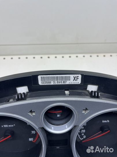 Панель приборов Opel astra h 13225986