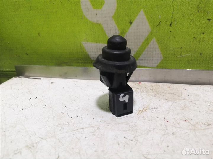 Выключатель концевой Рено Логан