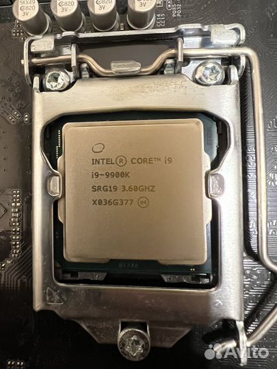 Asrock Z370 Pro4 + i9-9900k