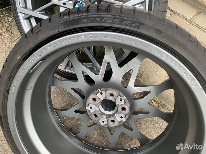Комплект летних колес R20 на бмв G20