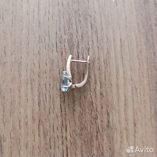 Золотые серьги с топазами 585 проба