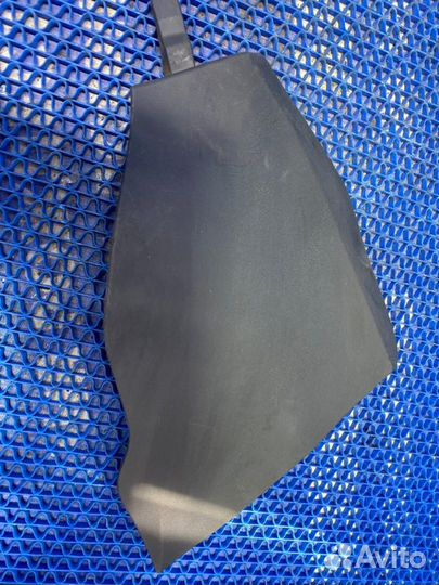 Накладка центральной консоли Toyota Auris хэтчбек