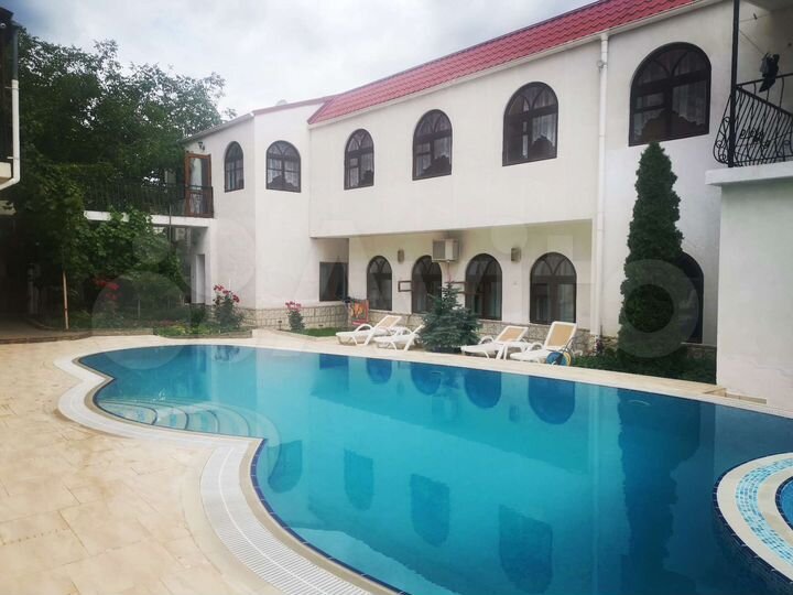 Комната 35 м², 4/4 эт.