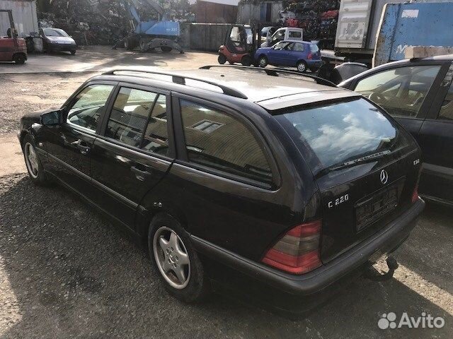 Разбор на запчасти Mercedes C W202