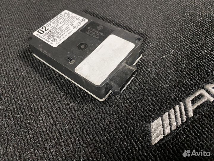 Радарный датчик слепой зоны Mercedes Benz 81 04