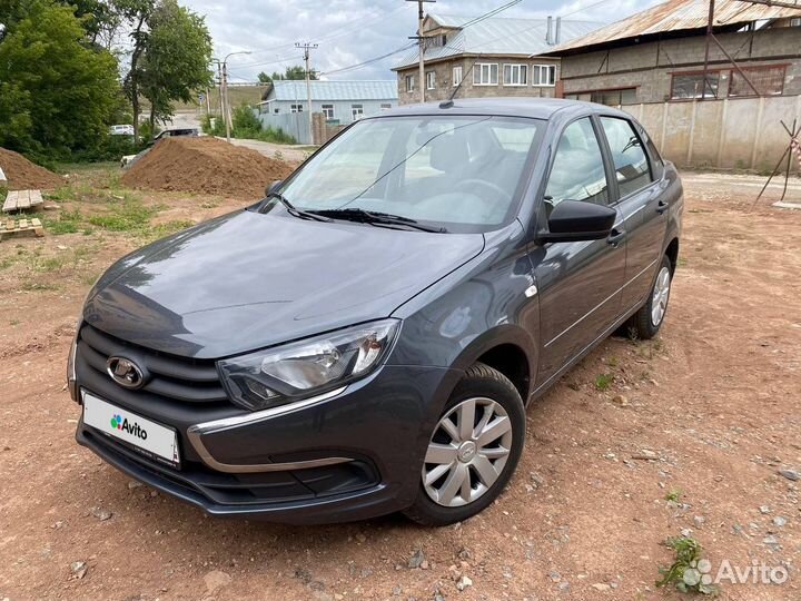 LADA Granta 1.6 МТ, 2020, 40 000 км